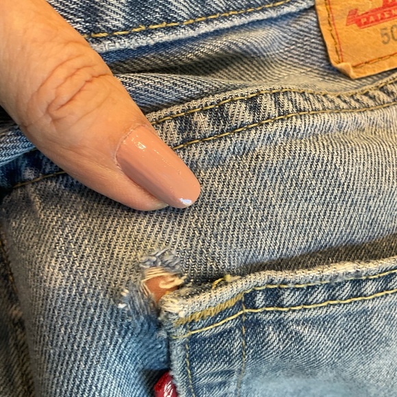 Levi’s 505 Jeans, Men’s 36” x 32”, Well Loved, Well Worn with Prefect Fraying. - Picture 15 of 16